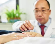 La acupuntura en el tratamiento del dolor oncológico asociado al tratamiento del cáncer de mama